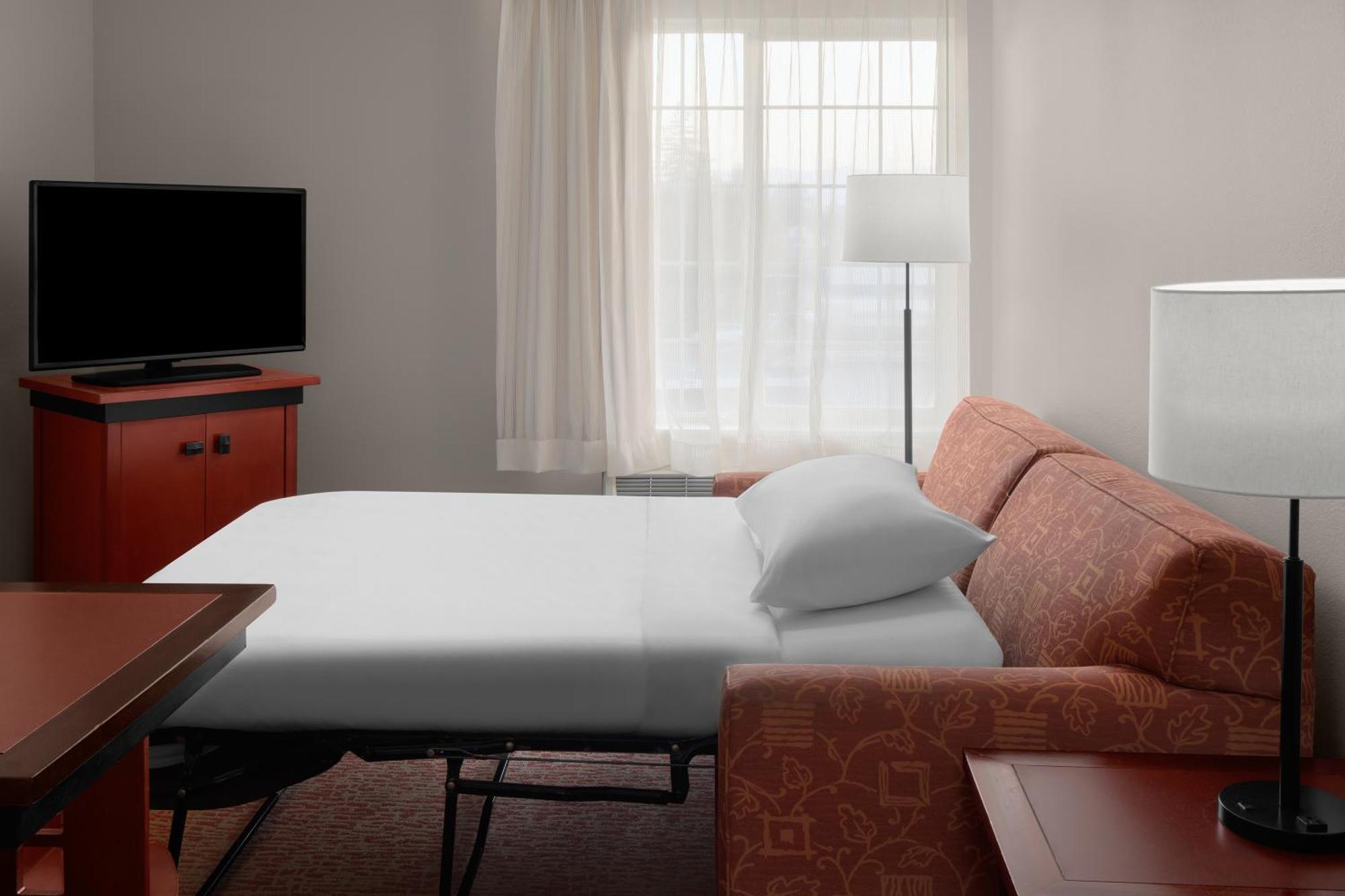 Hotel Larkspur Landing Extended