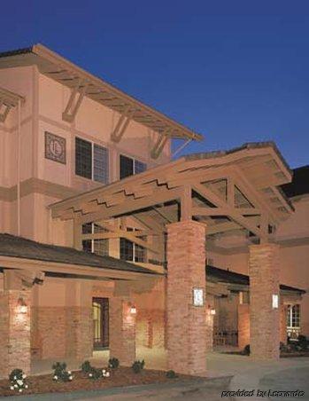 Hotel Larkspur Landing Extended